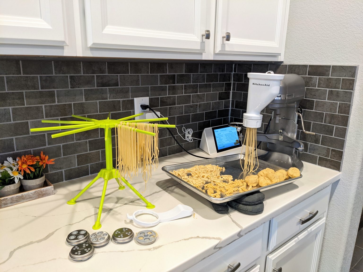 Easy to Make Homemade Spaghetti Noodles Keep it Simple, DIY